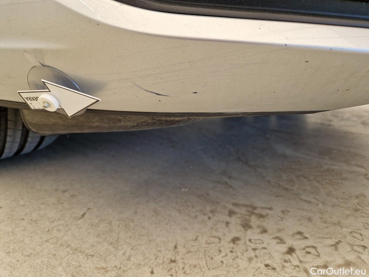  Volkswagen  Golf  Style 2.0 TDI DSG #5