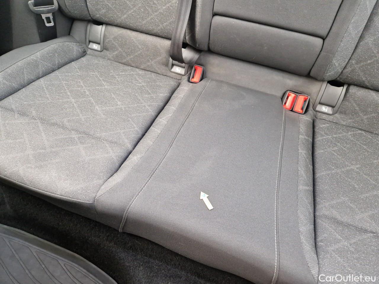  Volkswagen  Golf  2.0 TDI 116HP DSG Life Variant #36