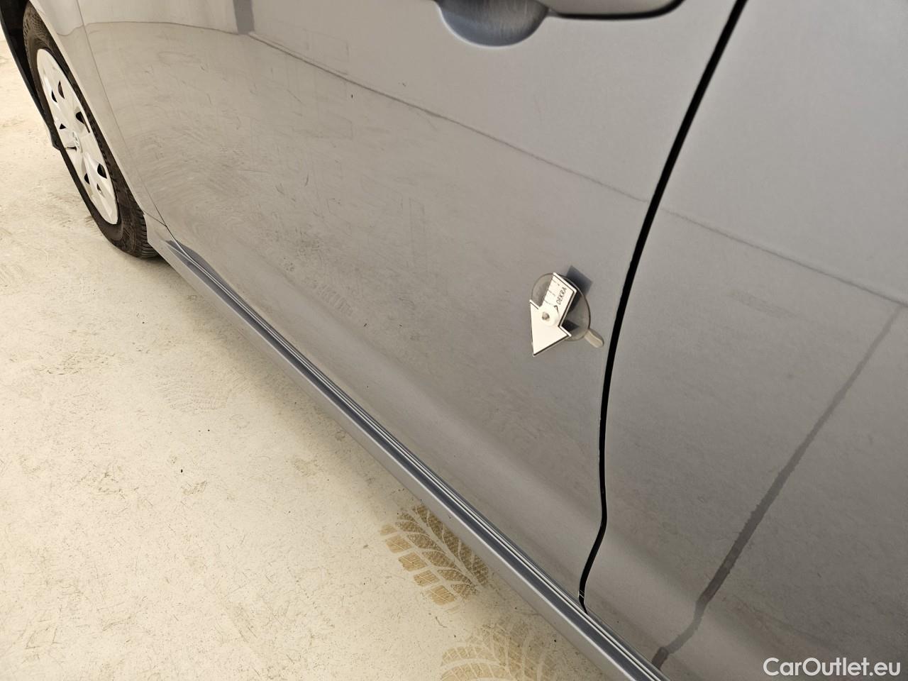  Toyota  Corolla 1.8 Hybrid Business HSD E-CVT #5
