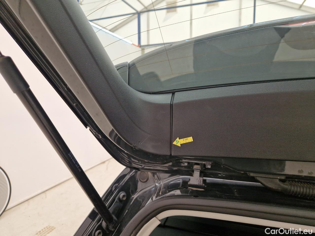  Volkswagen  Golf  2.0 TDI 116HP DSG Life Variant #43