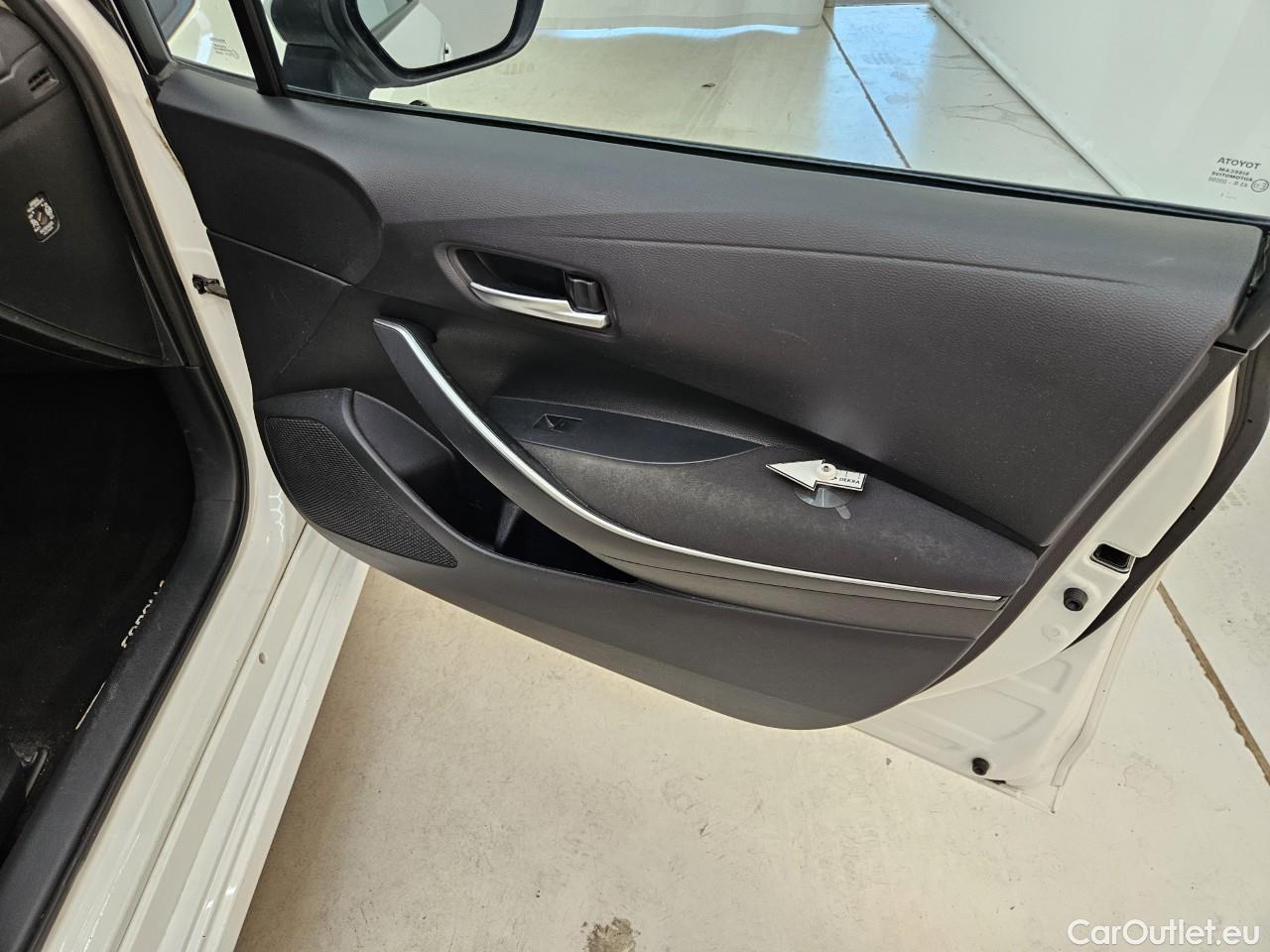  Toyota  Corolla 1.8 Hybrid Dynamic HSD E-CVT #66