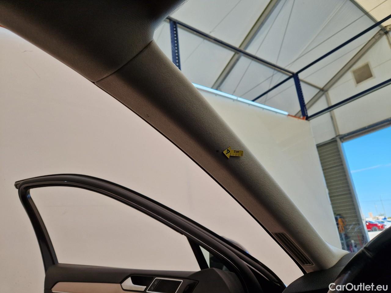  Volkswagen  Passat Highline 2.0 TDI DSG 150 CP #36