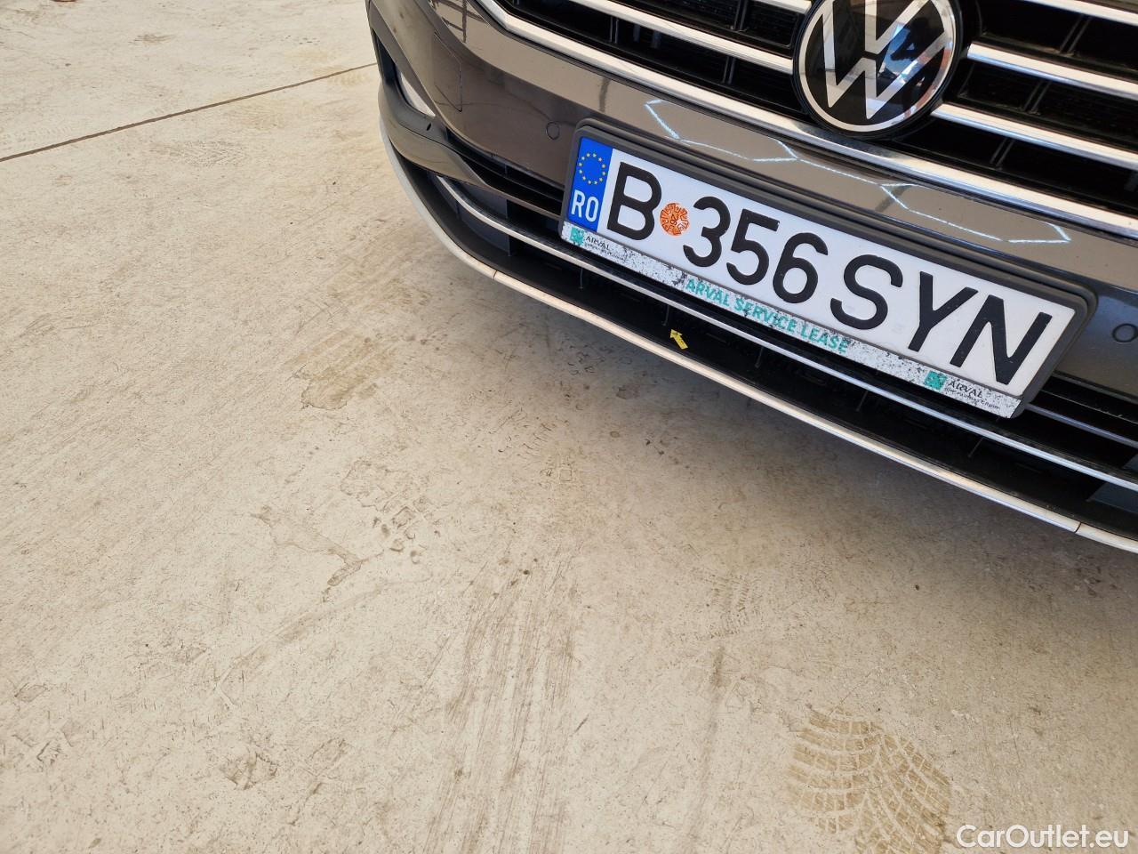  Volkswagen  Passat Highline 2.0 TDI DSG 150 CP #8