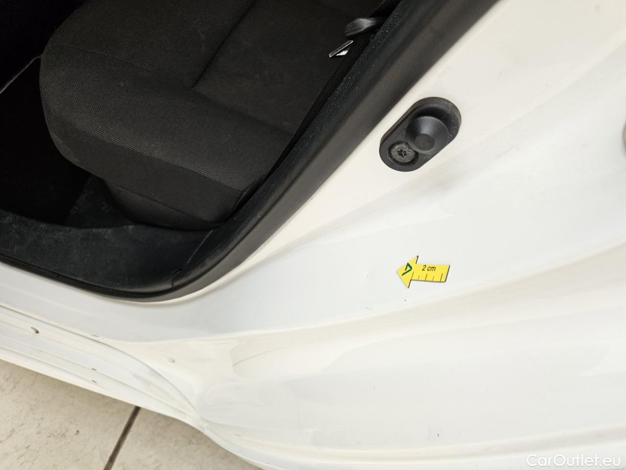  Toyota  Corolla 1.8 Hybrid Dynamic HSD E-CVT #51