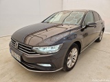  Volkswagen  Passat Highline 2.0 TDI DSG 150 CP 