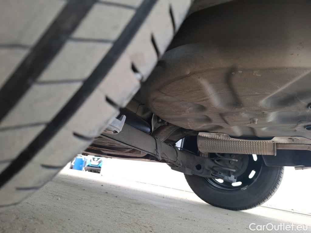  Citroen  C3  Feel Business 1.2 PureTech 80CV BVM5 E6d #12