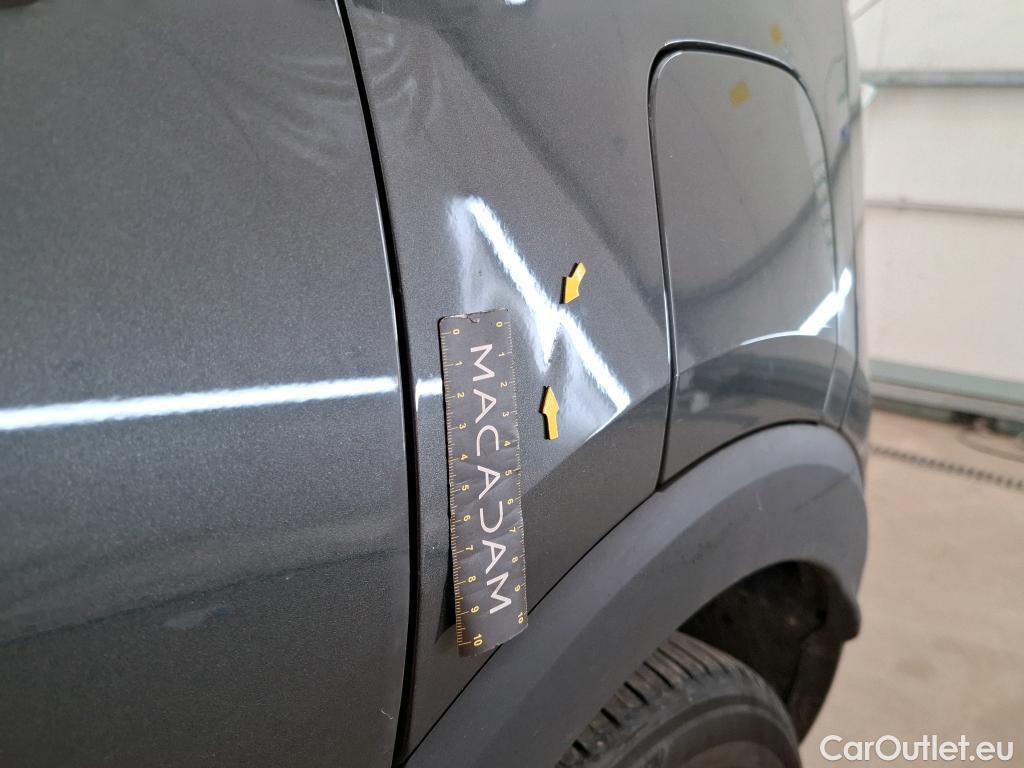  Opel  Crossland  X INNOVATION 1.2 Turbo 110CV BVM5 E6 #39