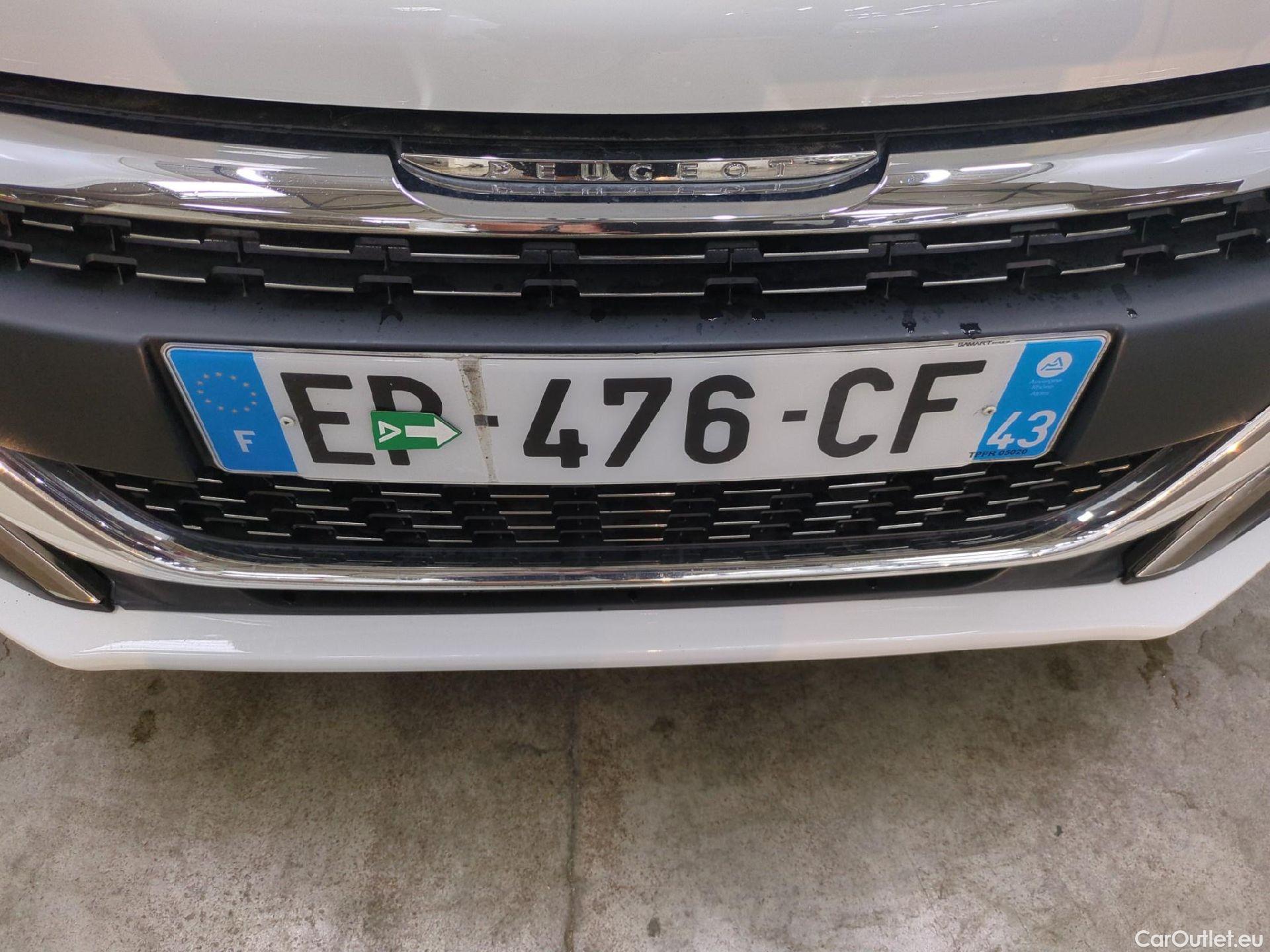 Peugeot  208  Allure Business 1.2 PureTech 110CV BVM5 E6 #15