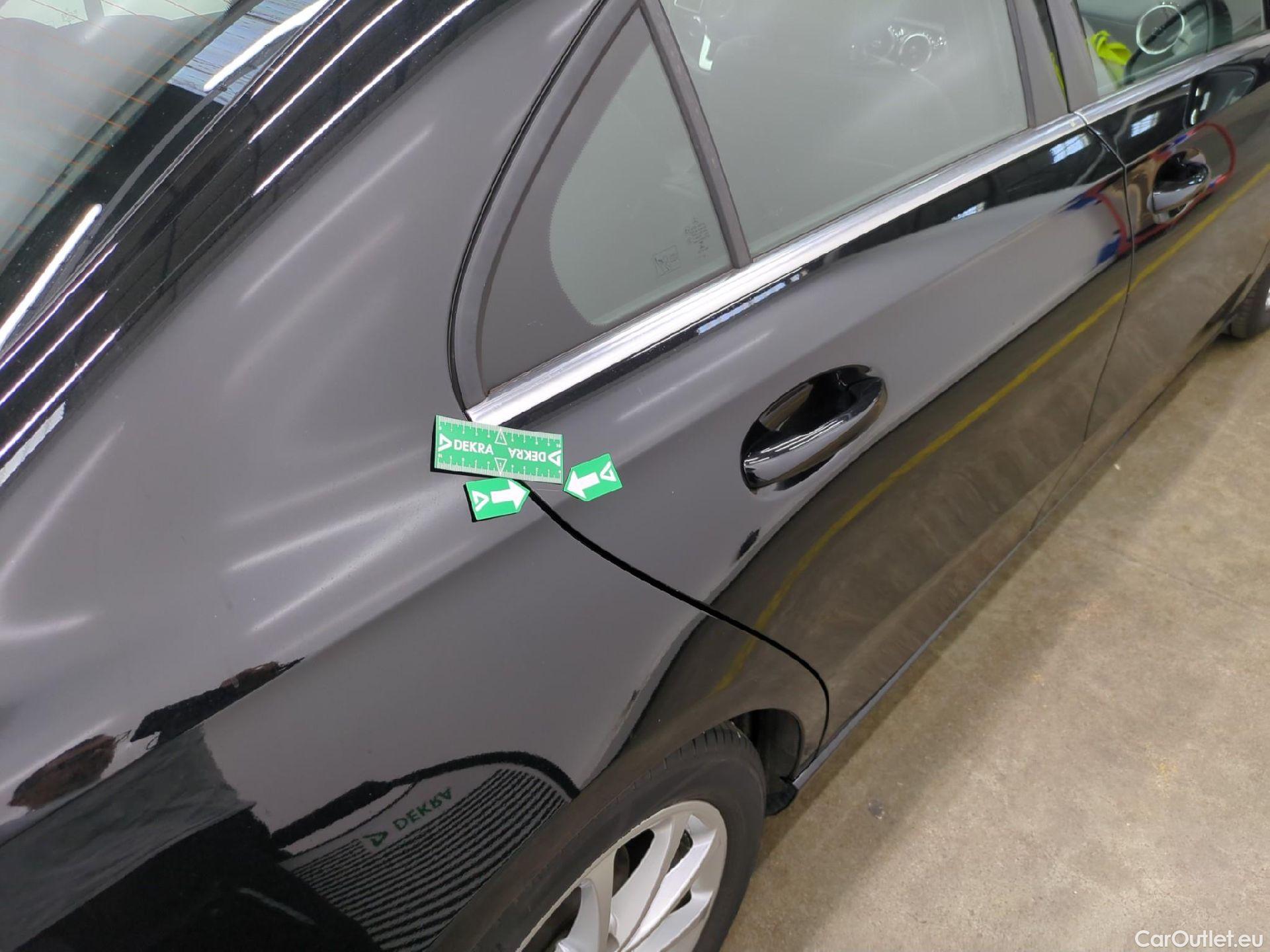  Mercedes  A-Klasse MERCEDES-BENZ Classe A Berline / 2018 / 4P / Berline A 180 d Business Line 8G-DCT #9