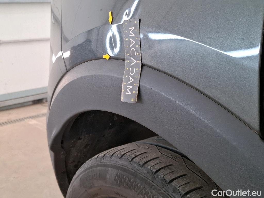  Opel  Crossland  X INNOVATION 1.2 Turbo 110CV BVM5 E6 #9