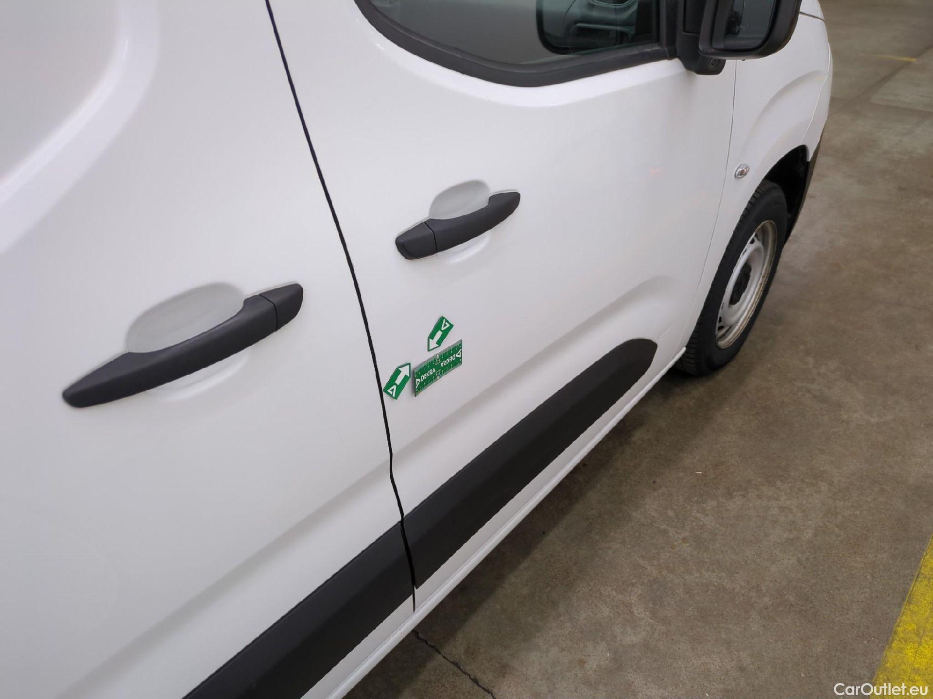  Citroen  Berlingo  Fourgon Driver M 650 1.5 BlueHDi 100CV BVM6 E6d #9