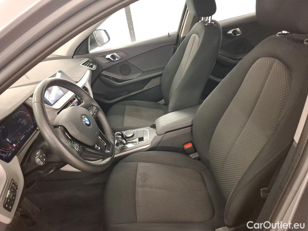  Bmw  Serie 1 BMW Série 1 / 2019 / 5P / Berline 116i DKG7 Business Design #17