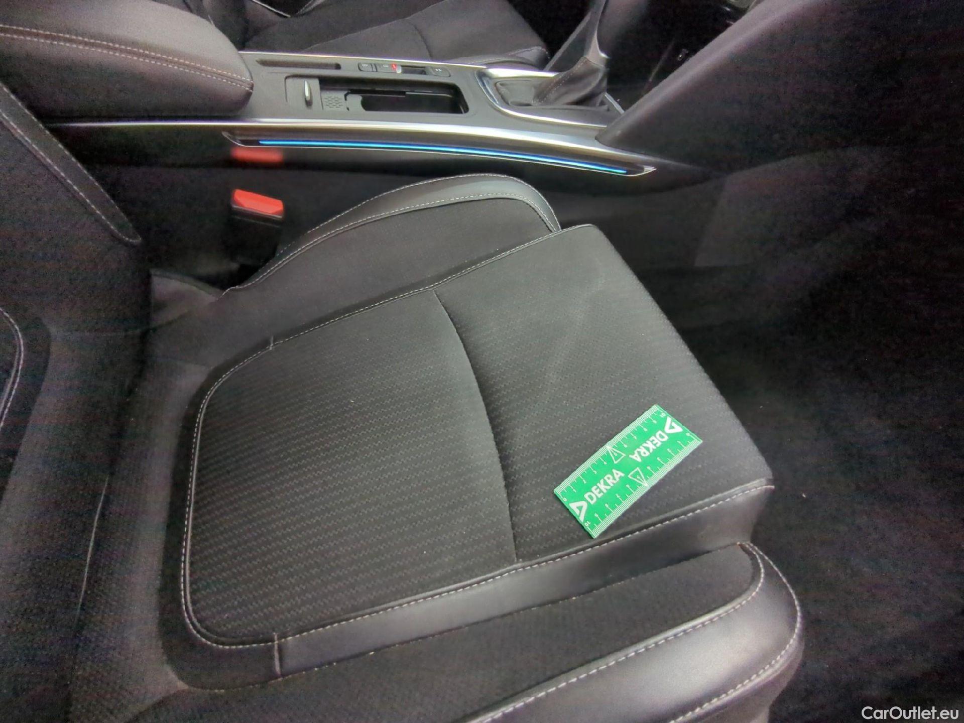  Renault  Megane  IV Berline 5 ptes. Techno 1.5 dCi 115CV BVA7 E6d #6
