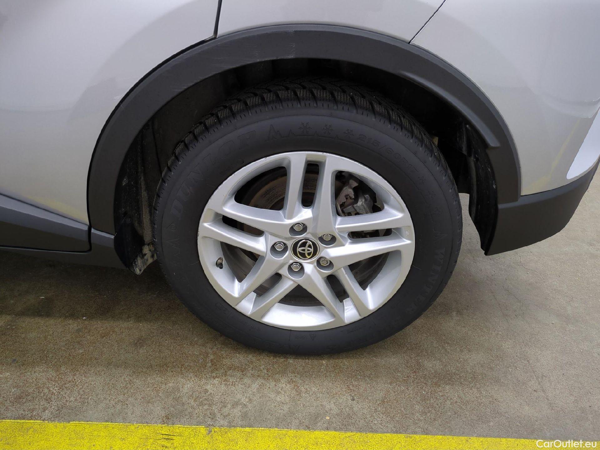  Toyota  C-HR TOYOTA  / 2016 / 5P / SUV 2.0 Hybride 184 Dynamic Business Beyond #5
