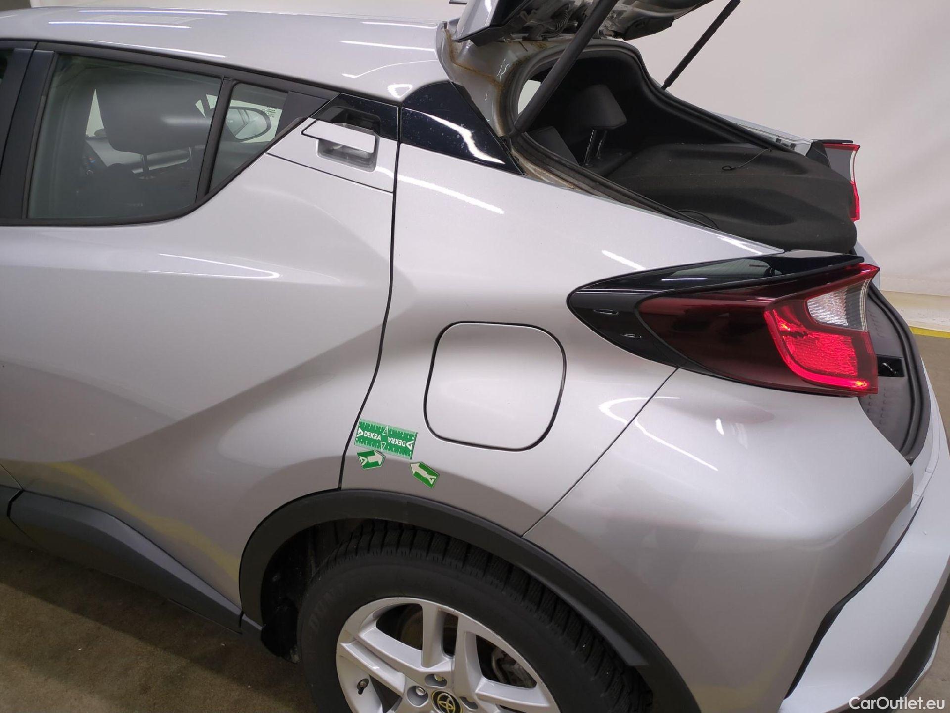  Toyota  C-HR TOYOTA  / 2016 / 5P / SUV 2.0 Hybride 184 Dynamic Business Beyond #25