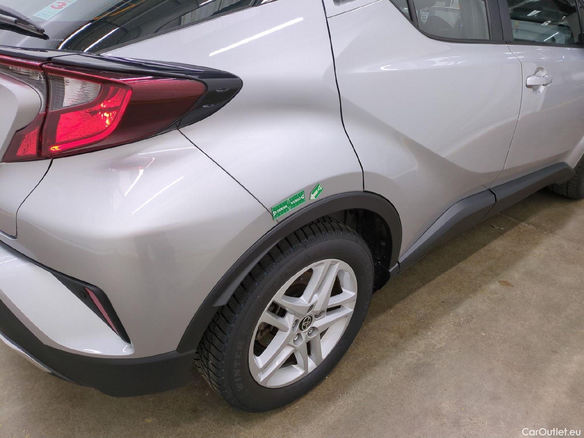  Toyota  C-HR TOYOTA  / 2016 / 5P / SUV 2.0 Hybride 184 Dynamic Business Beyond #32