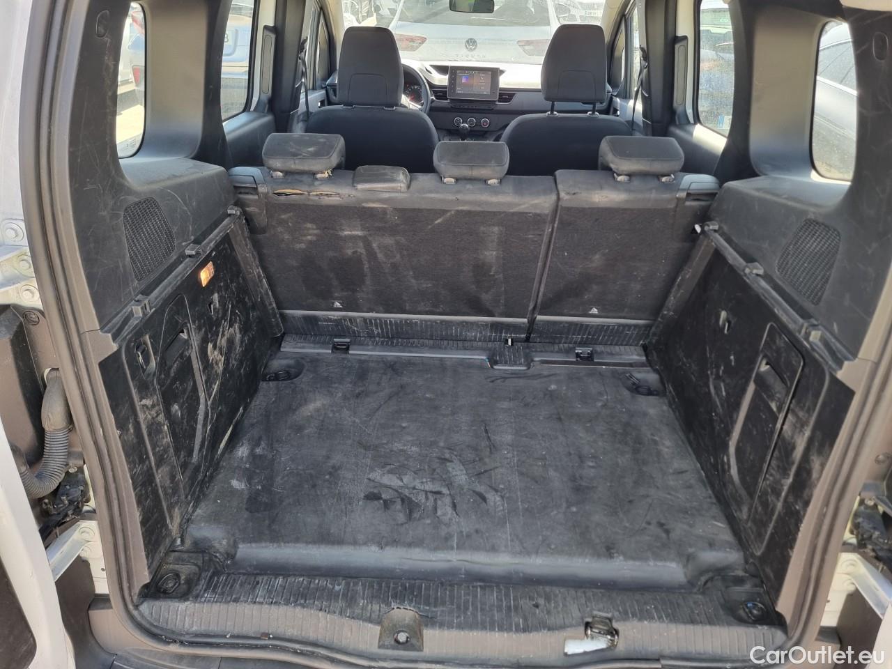 Renault  Kangoo  III Authentic 1.5 dCi 95CV MT6 E6d #12
