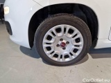  Fiat  Panda FIAT  / 2011 / 5P / BERLINA 1.2 69CV E6 EASY #33
