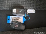  Peugeot  3008 PEUGEOT  / 2020 / 5P / SUV BLUEHDI 130 EAT8 SeS ACTIVE BUSINESS #96
