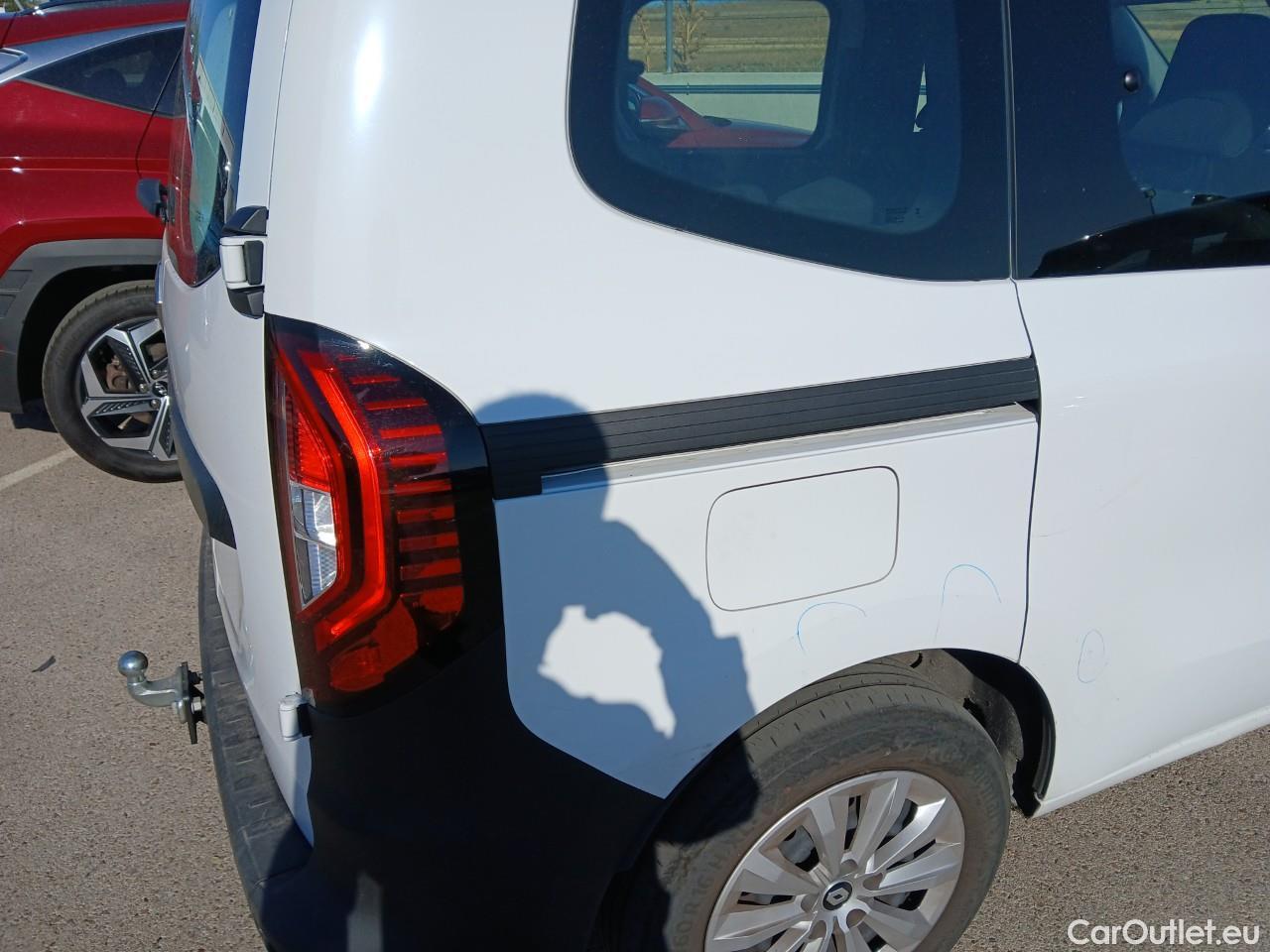  Renault  Kangoo  III Authentic 1.5 dCi 95CV MT6 E6d #44