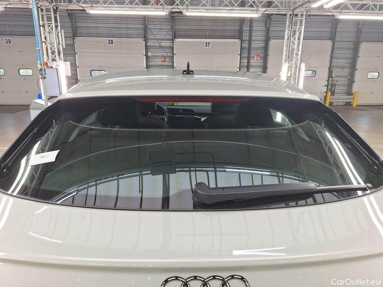  Audi  Q3 Audi,  SB '19 PHEV, Audi  Sportback 45 TFSI e S tronic S Line 5d #11