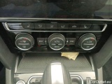  Volkswagen  Passat Volkswagen  Variant 2.0 TDI SCR 140kW DSG7 Elegance Business 5d #24