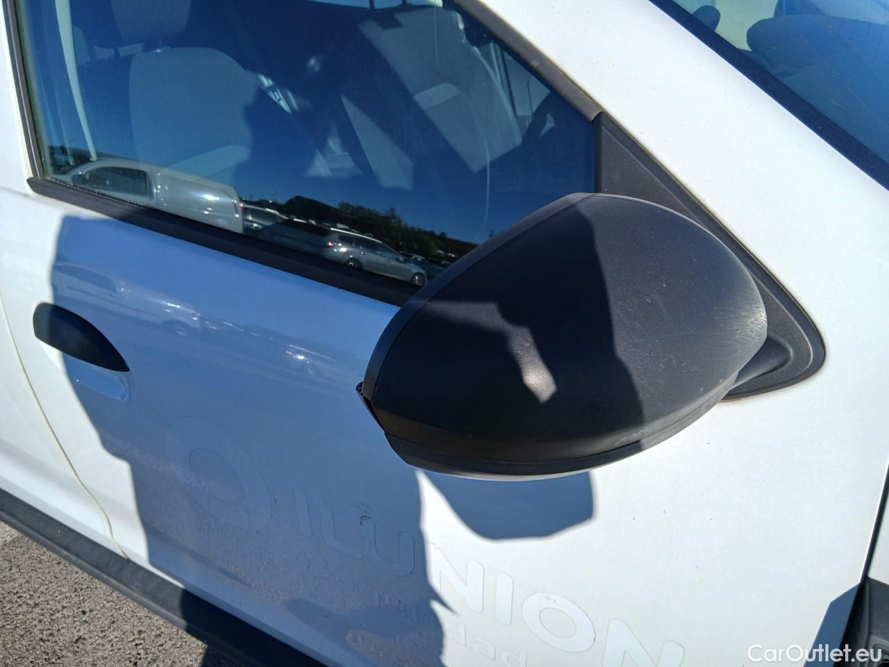  Dacia  Duster  II Essential 4WD 1.5 dCi 115CV MT6 E6dT #32