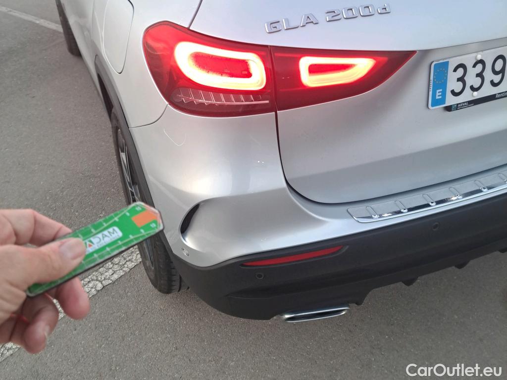  Mercedes  GLA Clase   200 d (247.712)AMG AMG Line 150CV AT8 E6d #23