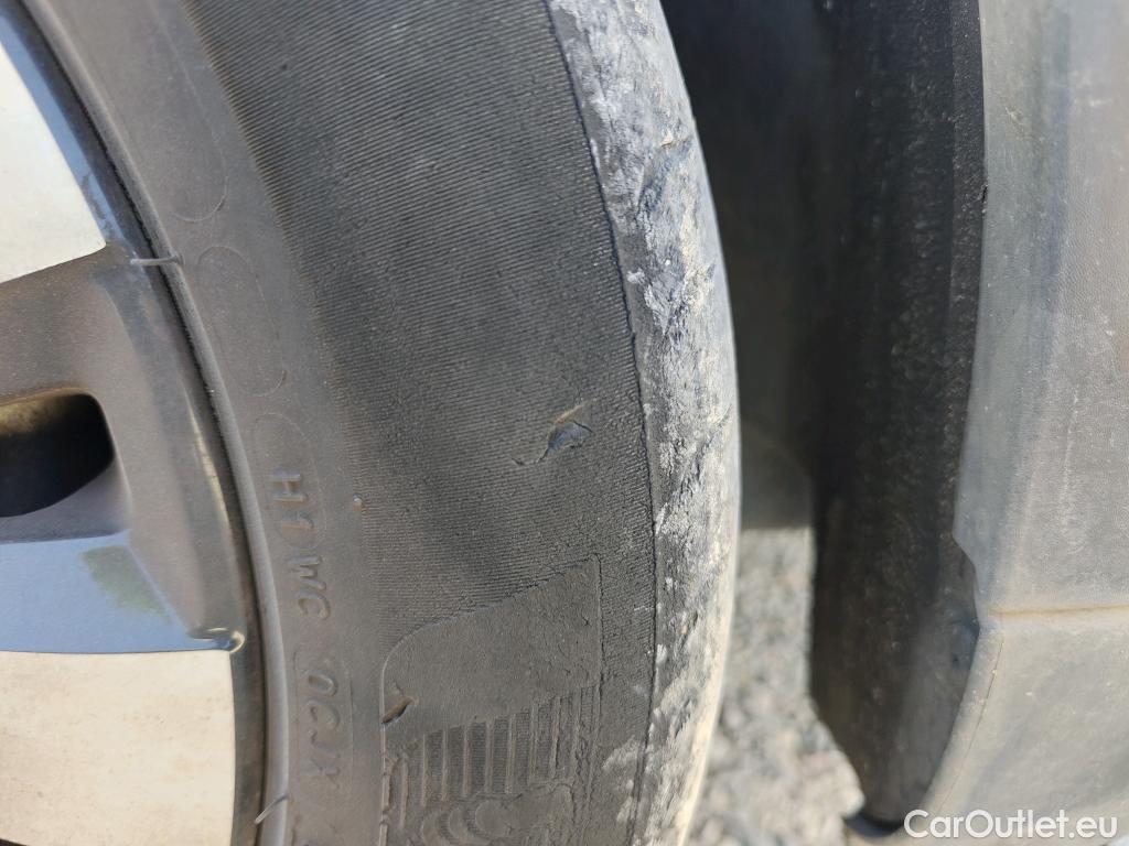  Citroen  C3  Feel Pack 1.5 BlueHDi 100CV MT6 E6d #16