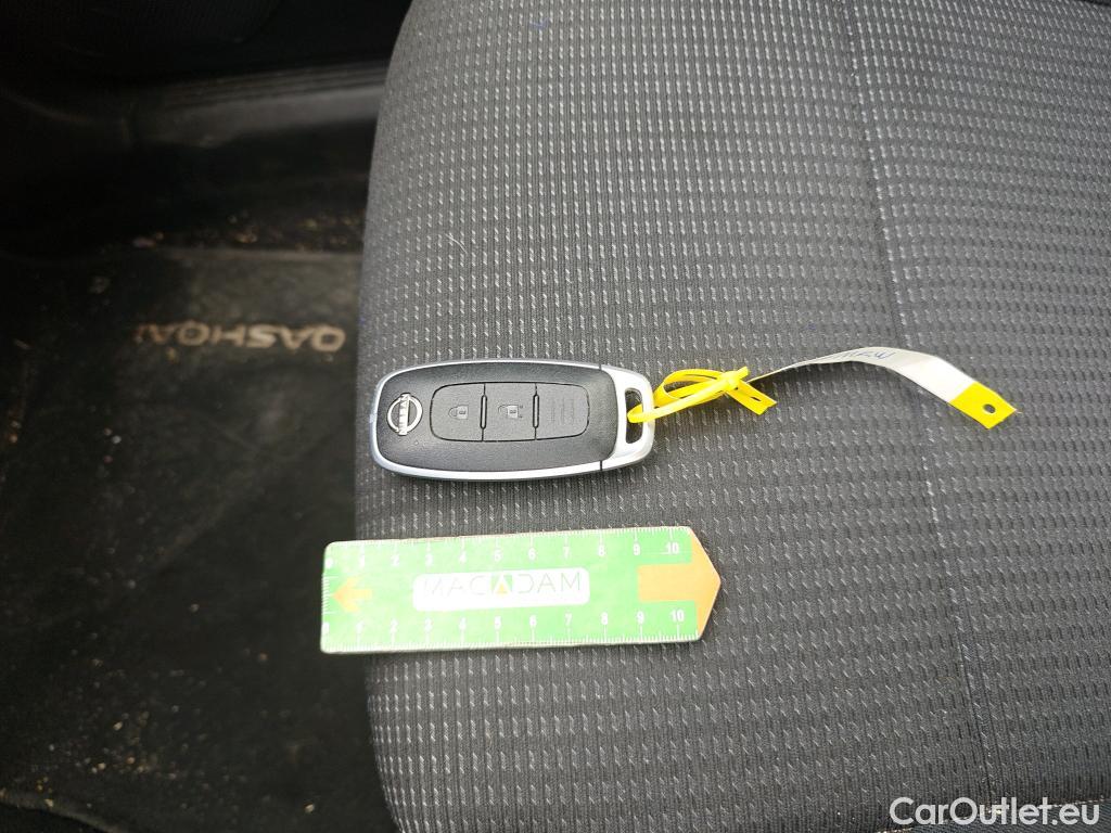  Land Rover  Discovery NISSAN QASHQAI / 2021 / 5P / todoterreno DIG-T 116kW (158CV) mHEV Xtronic Acenta (AC8) #2