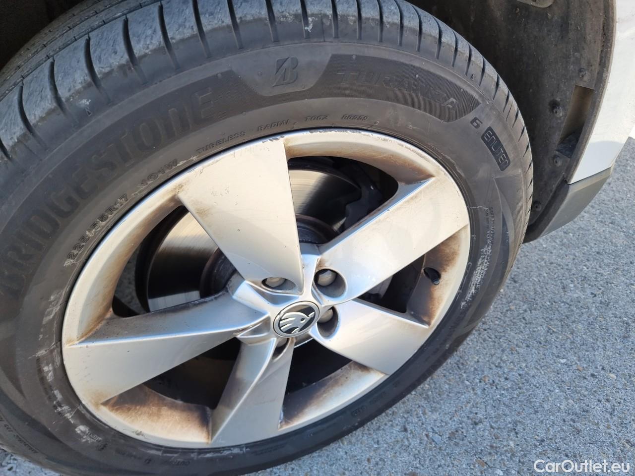  Skoda  Karoq  Ambition 4x4 2.0 TDI 150CV AT7 E6dT #40