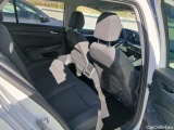  Volkswagen  Golf  VIII Berlina Life eTSI 1.0 TSI 110CV AT7 E6d #7