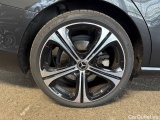  Mercedes  C-Klasse MERCEDES-BENZ  C 300 d T 9G-TRONIC Avantgarde 5d 195kW #19