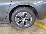  Bmw  Serie 3 BMW  / 2018 / 4P / BERLINA 318D 48V BUSINESS ADVANTAGE AUTO #104