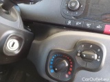  Fiat  Panda FIAT  / 2011 / 5P / BERLINA 1.0 70CV SeS HYBRID CITY LIFE #141