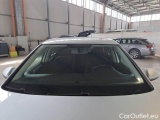  Volkswagen  Golf  VOLKSWAGEN / 2017 / 5P / BERLINA 1.6 TDI TRENDLINE BMT #31