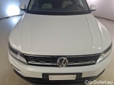  Volkswagen  Tiguan VOLKSWAGEN  / 2016 / 5P / SUV 2.0 TDI SCR 110KW BUSINESS BMT DSG #33