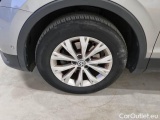  Volkswagen  Tiguan VOLKSWAGEN  / 2016 / 5P / SUV 2.0 TDI SCR 110KW BUSINESS BMT DSG #49