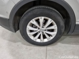  Volkswagen  Tiguan VOLKSWAGEN  / 2016 / 5P / SUV 2.0 TDI SCR 110KW BUSINESS BMT DSG #51