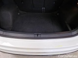  Volkswagen  Tiguan VOLKSWAGEN  / 2020 / 5P / SUV 2.0 TDI SCR 110KWR-LINE DSG #144