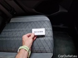  Volkswagen  Tiguan VOLKSWAGEN  / 2020 / 5P / SUV 2.0 TDI SCR 110KWR-LINE DSG #157