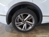  Volkswagen  Tiguan VOLKSWAGEN  / 2020 / 5P / SUV 2.0 TDI SCR 110KW R-LINE DSG 4MOTION #60