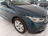  Volkswagen  Tiguan VOLKSWAGEN  / 2020 / 5P / SUV 2.0 TDI SCR 147KW ELEGANCE DSG 4MOTION #82