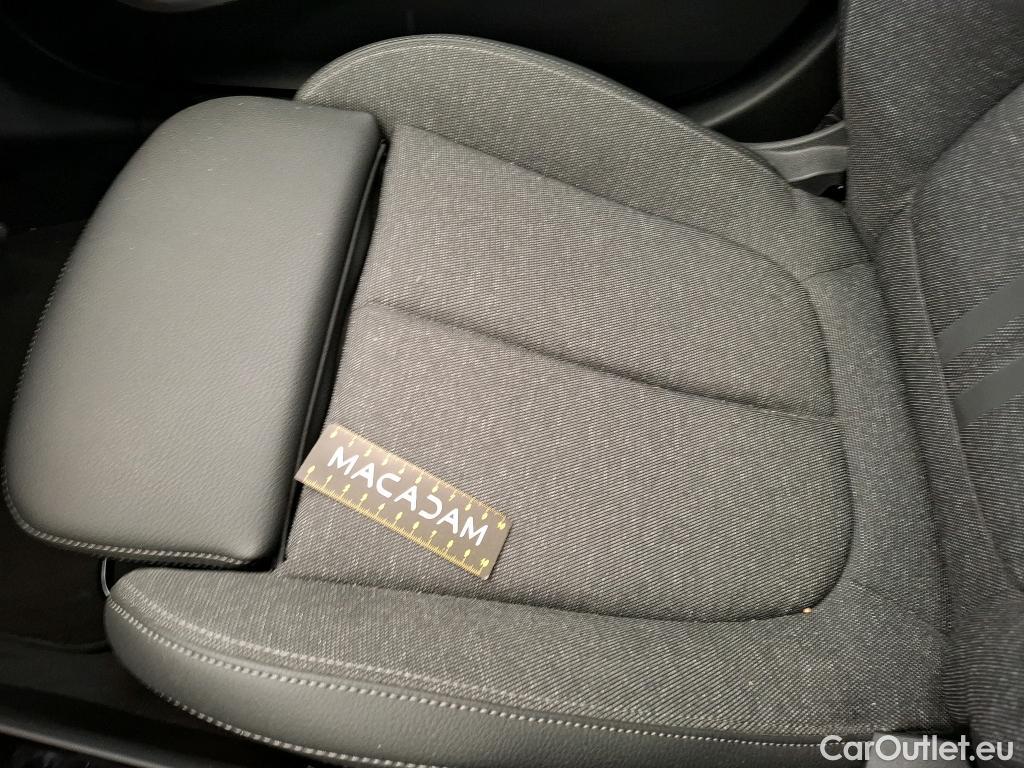  Bmw  Serie 1 BMW Série 1 2019  5P  Berline 116d DKG7 Business Design #13