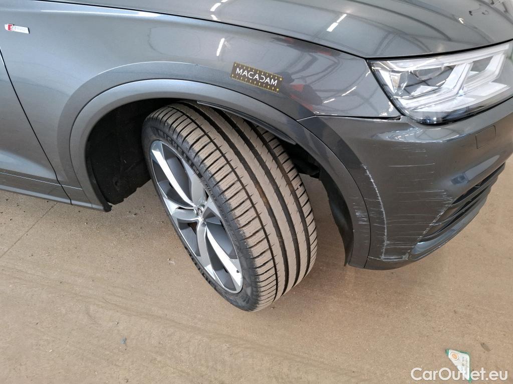  Audi  Q5  40 TDI quattro S Line 2.0 TDI 190CV BVA7 E6dT #47