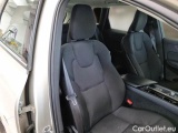  Volvo  XC60 VOLVO  / 2017 / 5P / SUV D4 AWD GEARTR. BUSINESS #13