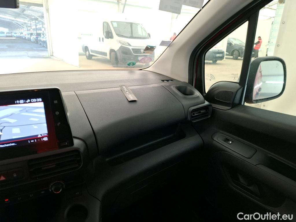  Citroen  Berlingo  Fourgon Driver M 650 1.2 PureTech 130CV BVA8 E6d #47