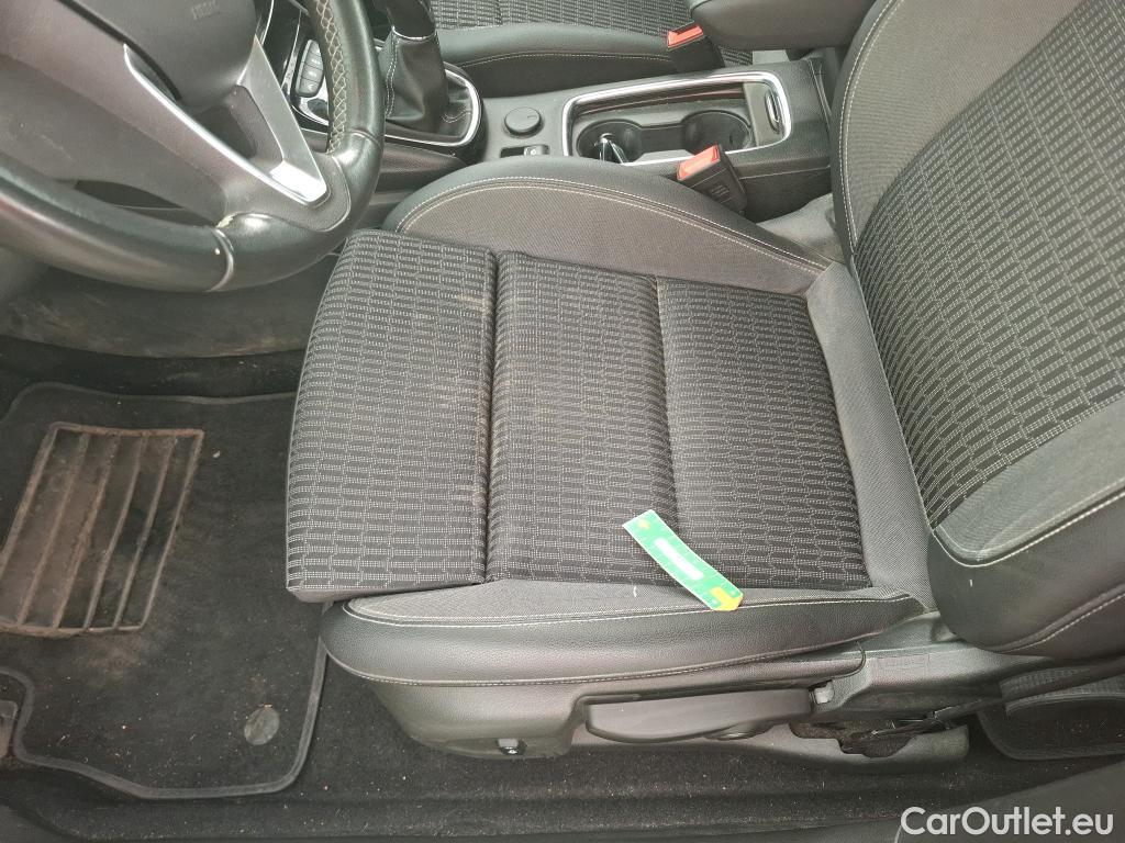  Opel  Astra  K Sports Tourer Elegance Business Start/Stop 1.2 Turbo 110CV BVM6 E6d #37