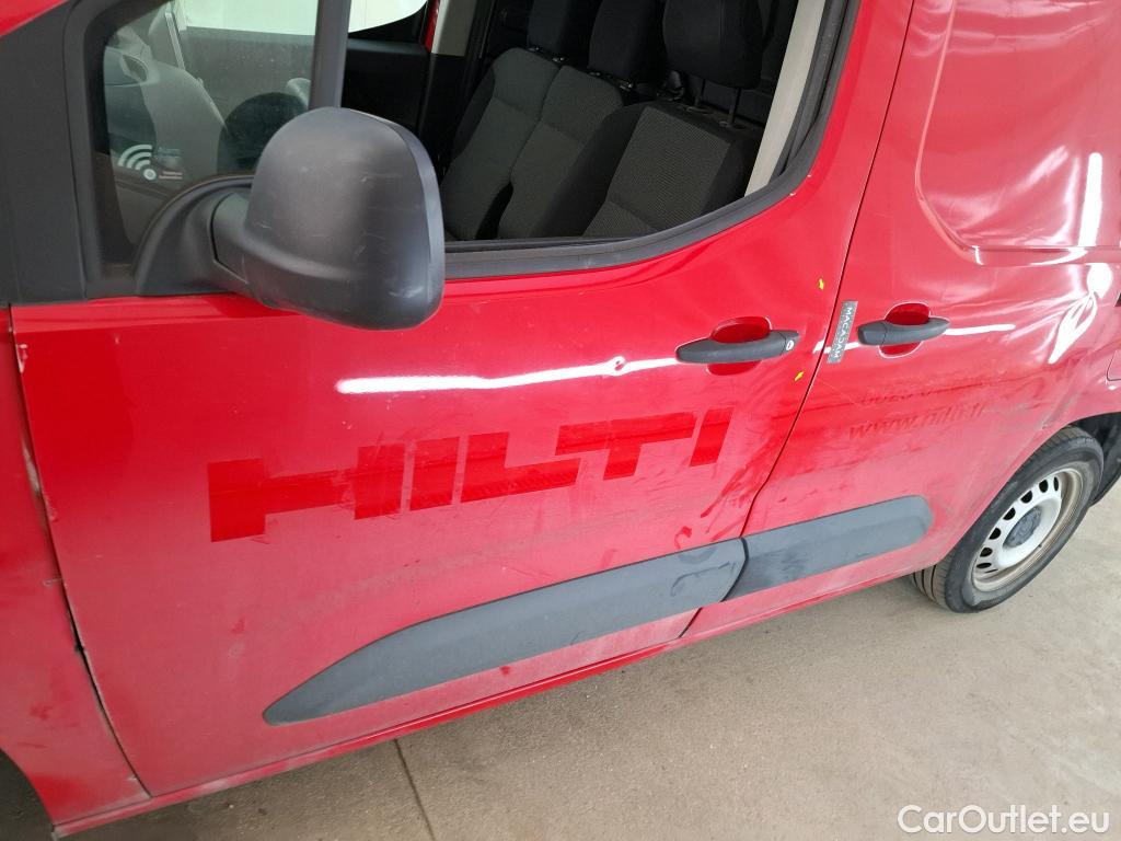  Citroen  Berlingo  Fourgon Driver M 650 1.2 PureTech 130CV BVA8 E6d #23