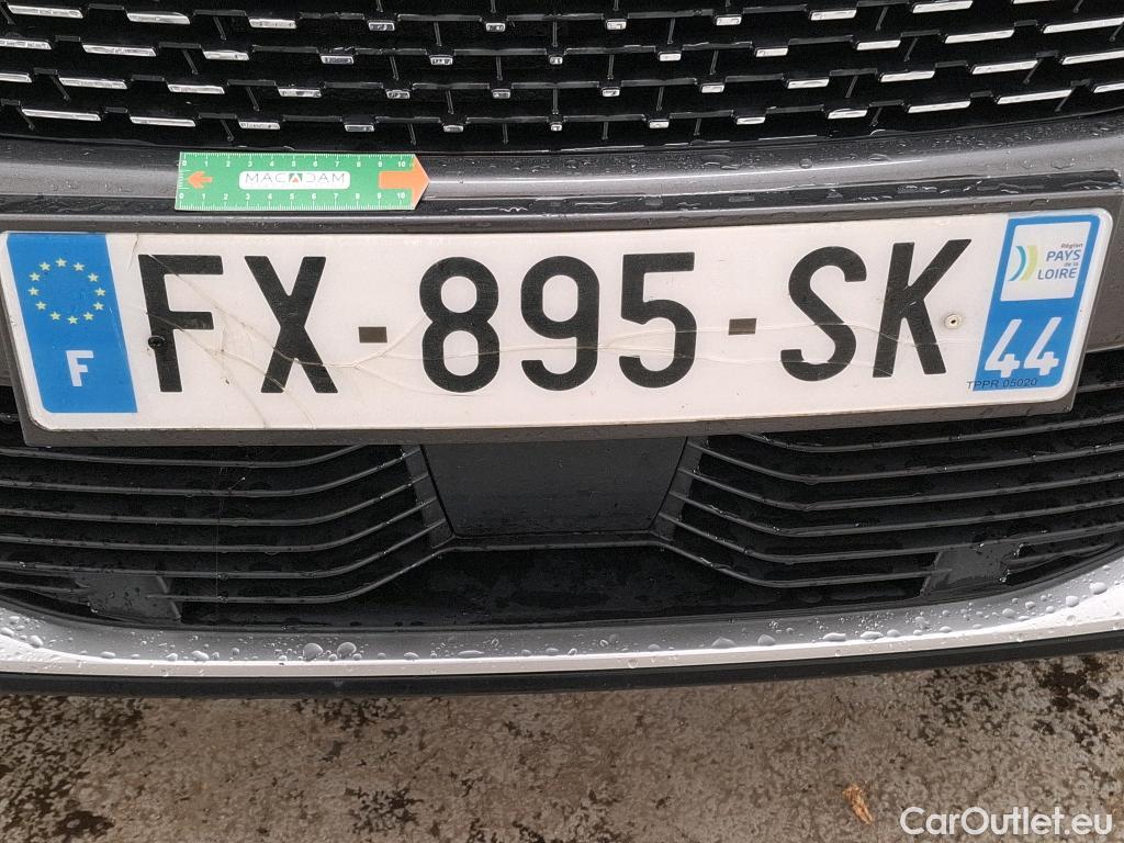  Peugeot  2008  Allure Business 1.2 PureTech 130CV BVA8 E6d #33